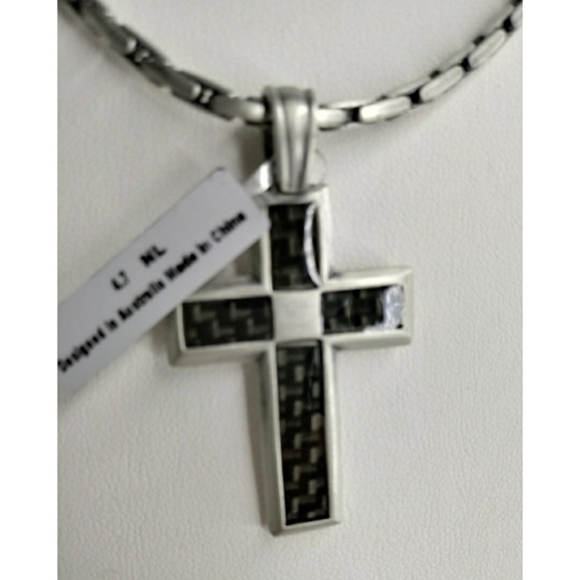 Bico Australia NWT Chain and Cross - Picture 2 of 5